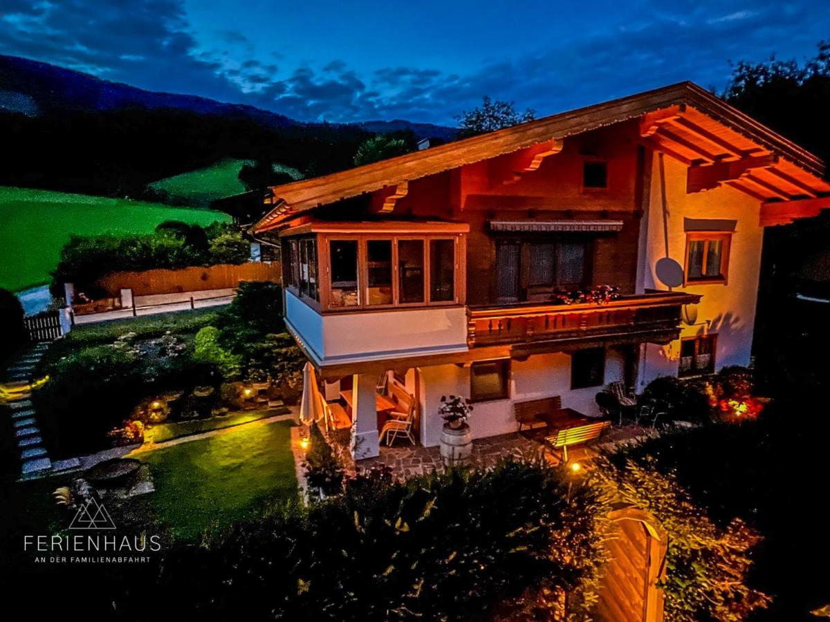 Ferienwohnung An Der Familienabfahrt 布利克森塔勒 外观 照片